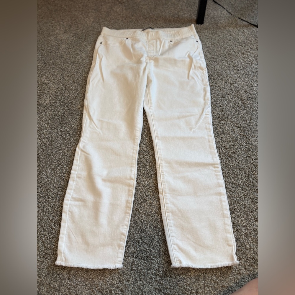 Simply Vera raw hem pull on ankle length jeggings